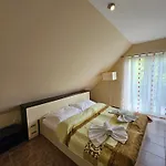 Easy Apartmanhaz *