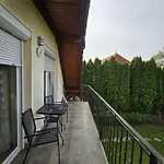 Apartment Easy Apartmanhaz
