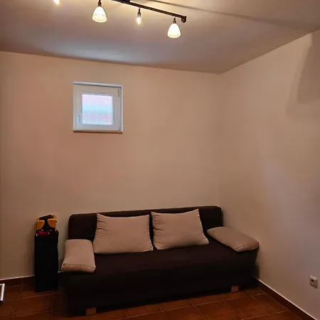 Easy Apartmanhaz