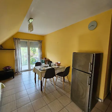 Apartment Easy Apartmanhaz Keszthely