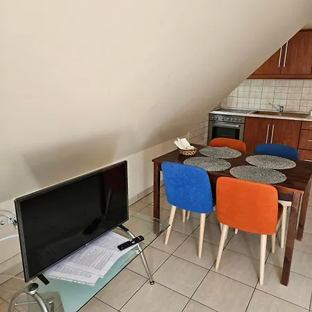 Easy Apartmanhaz