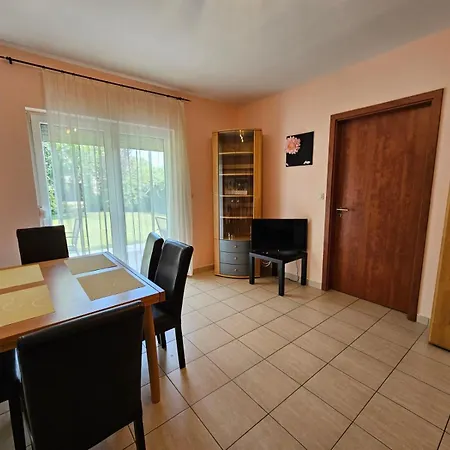 Apartment Easy Apartmanhaz