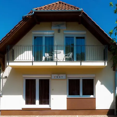 Lejlighed Easy Apartmanhaz