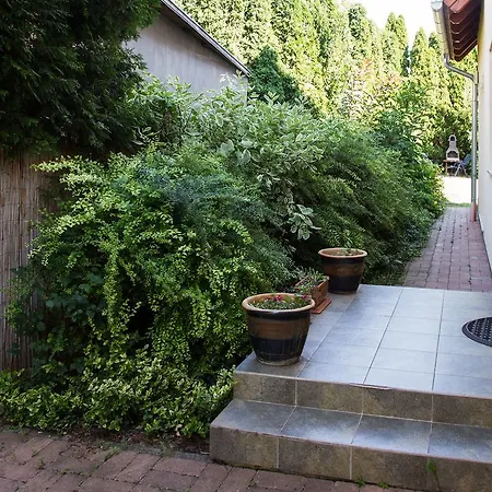Lejlighed Easy Apartmanhaz *